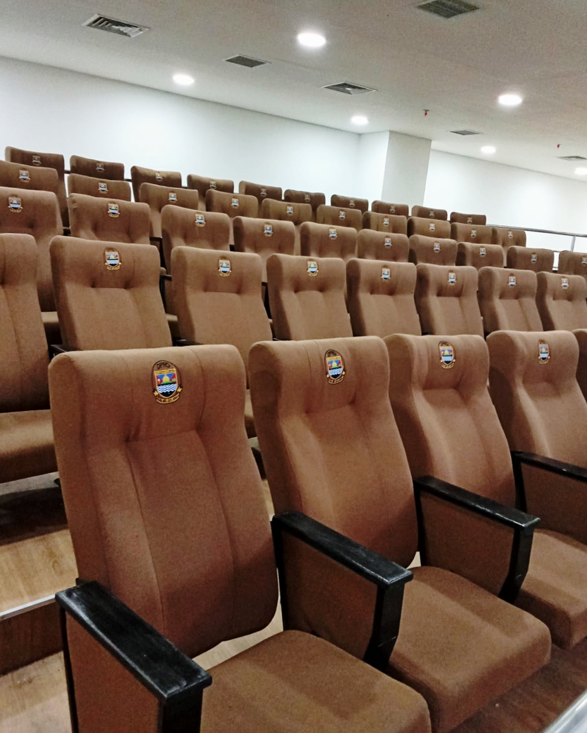 kursi auditorium